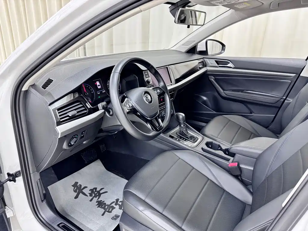 Volkswagen Lavida Pure Electric — миниатюра 4