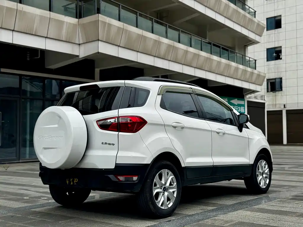 Ford Ecosport — миниатюра 8