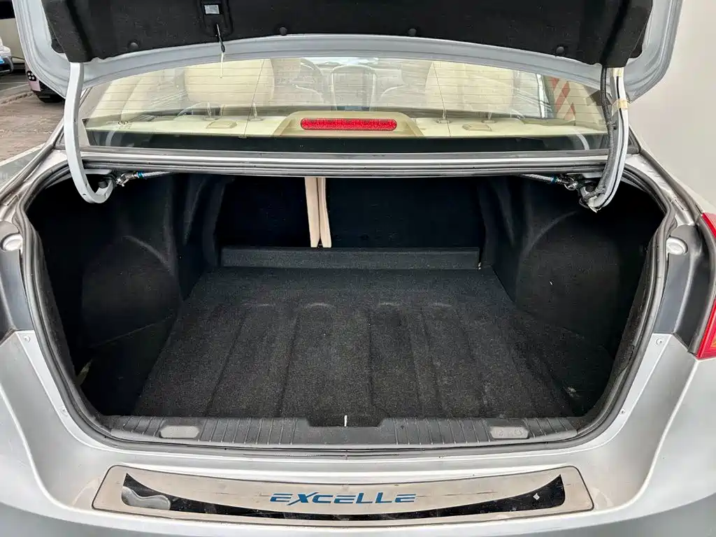 Buick Excelle — миниатюра 13