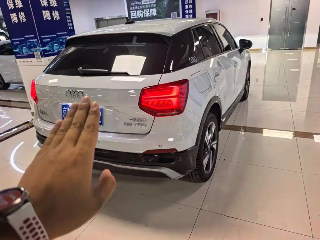 Audi Q2L — миниатюра 9