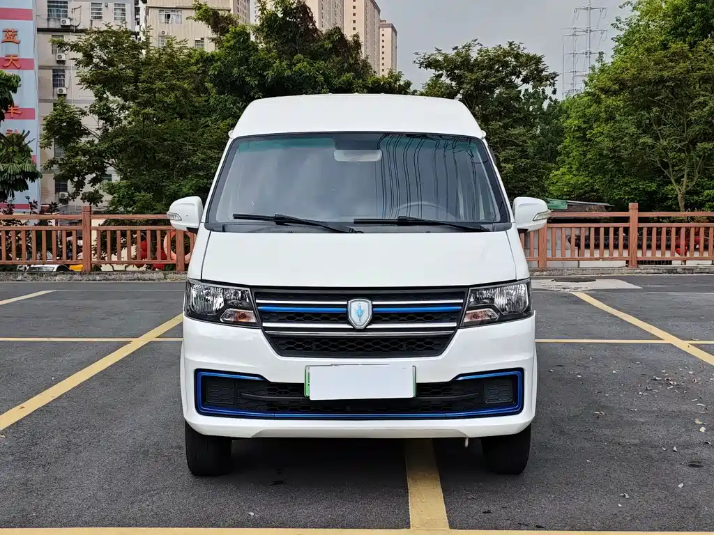Jinbei Hiace EV — миниатюра 2