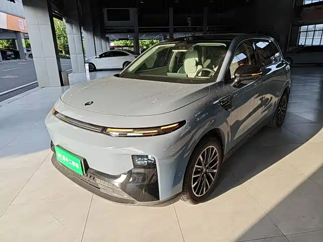 2025 Leapmotor B10