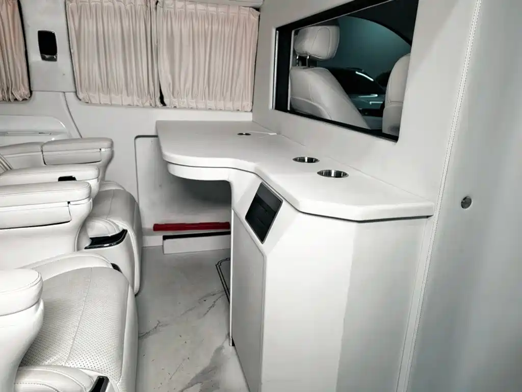 Mercedes-Benz Vito — миниатюра 17