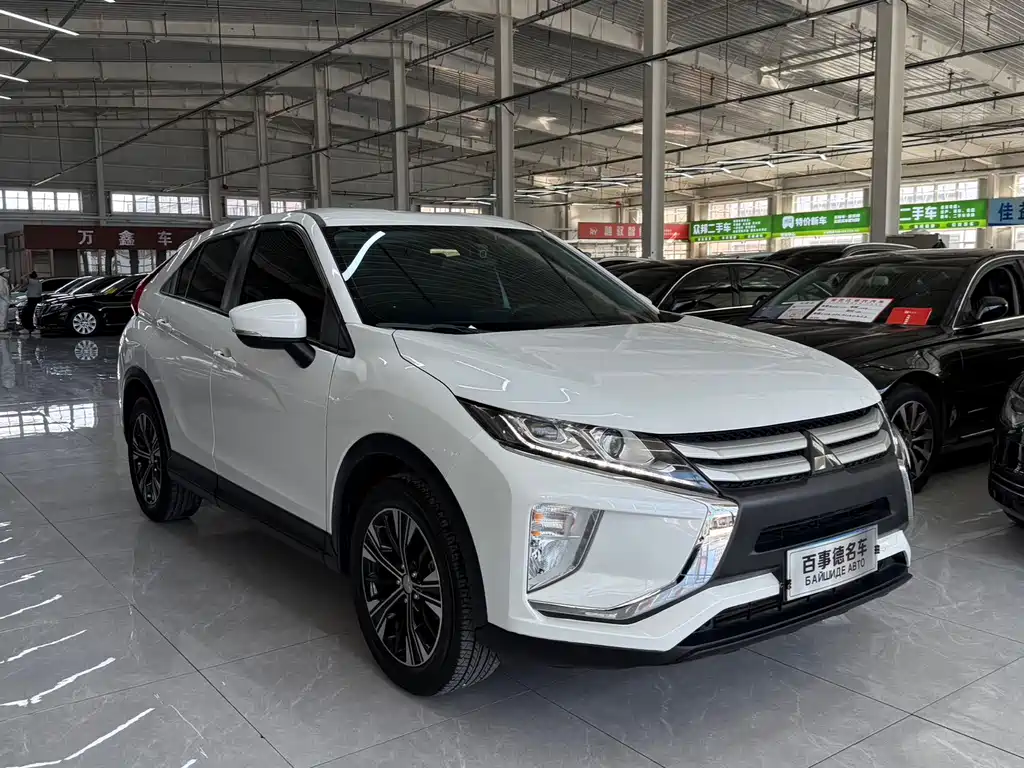 Mitsubishi Eclipse Cross — миниатюра 3