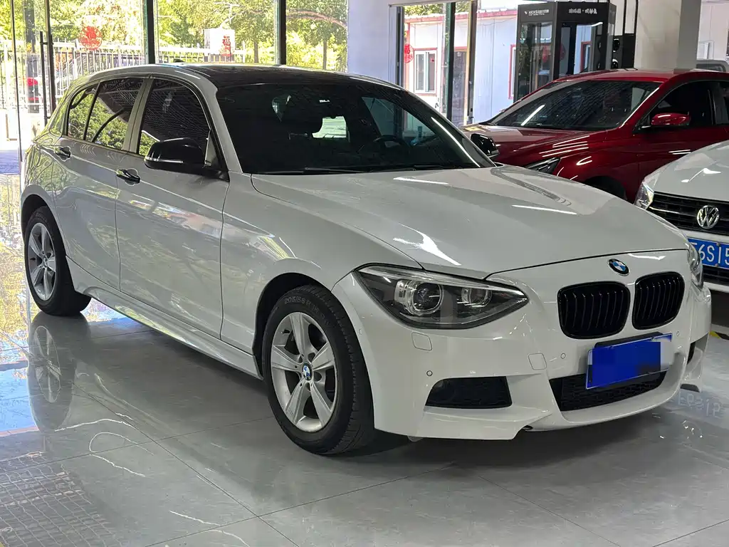 BMW 1 Series (Import) — миниатюра 2