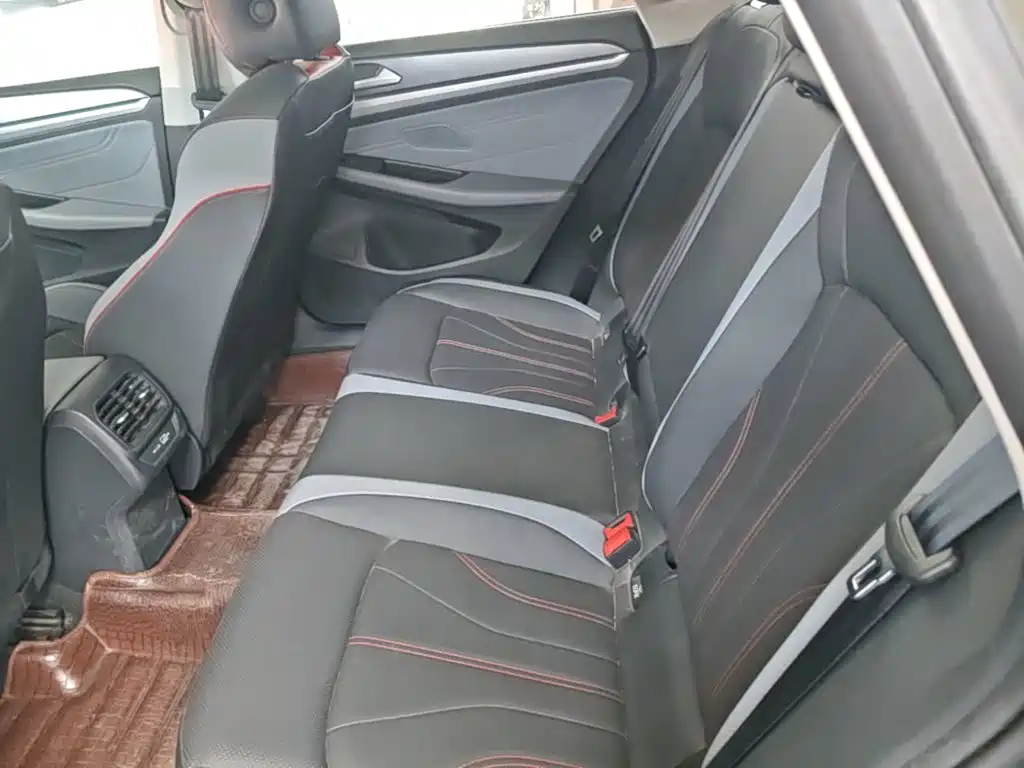 Volkswagen Lamando — миниатюра 17