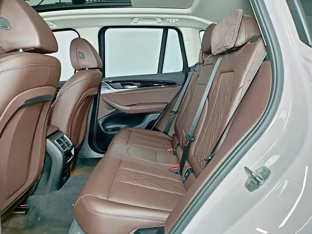 BMW X3 — миниатюра 7