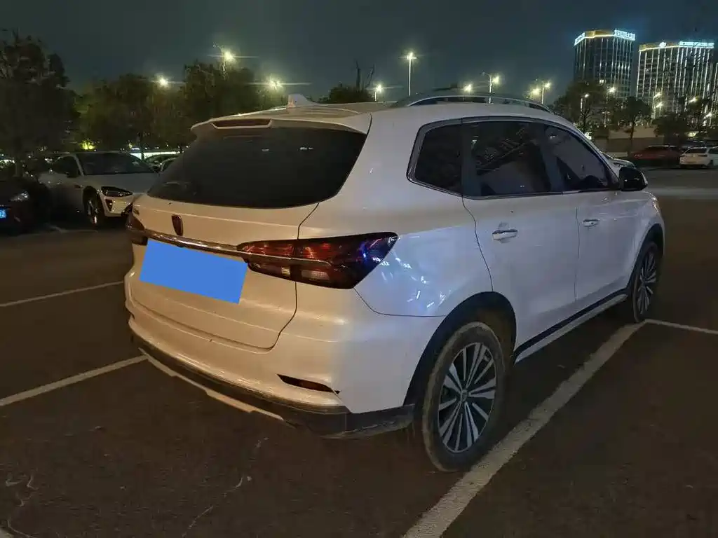 ROEWE RX5 NEW ENERGY