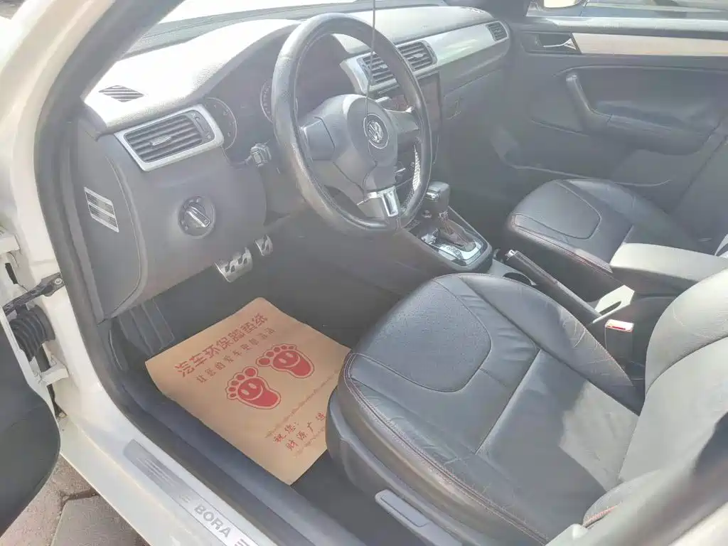 Volkswagen Bora — миниатюра 5
