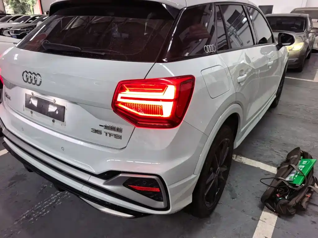 Audi Q2L — миниатюра 8
