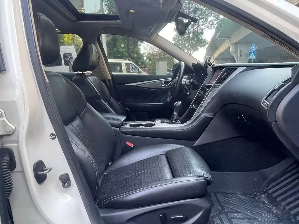 Infiniti Q50L — миниатюра 8