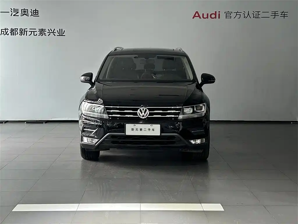 Volkswagen Tiguan L L 2019 330TSI AT Comfort V