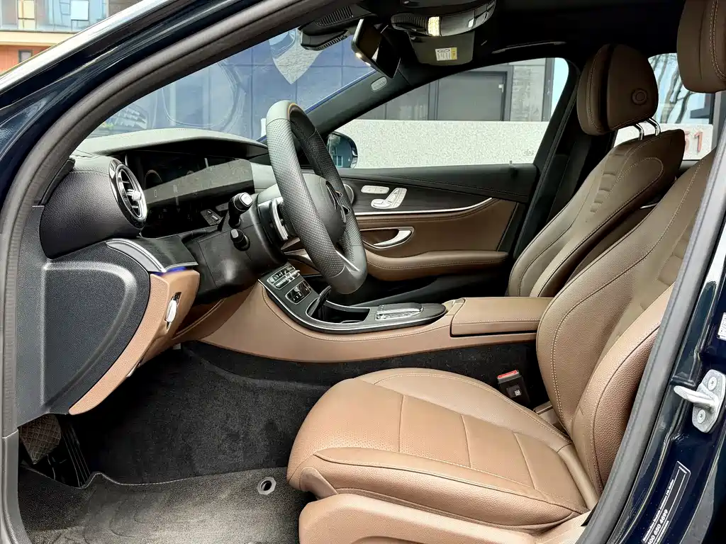Mercedes-Benz E-Class E 2023 E 300 L Sport Luxury