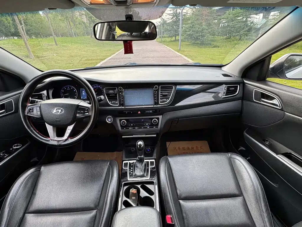 Hyundai Mistra — миниатюра 6