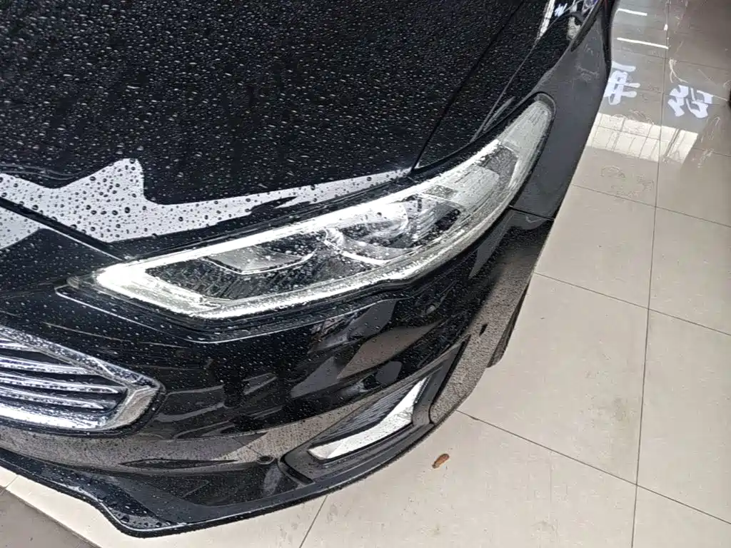 Ford Mondeo — миниатюра 24