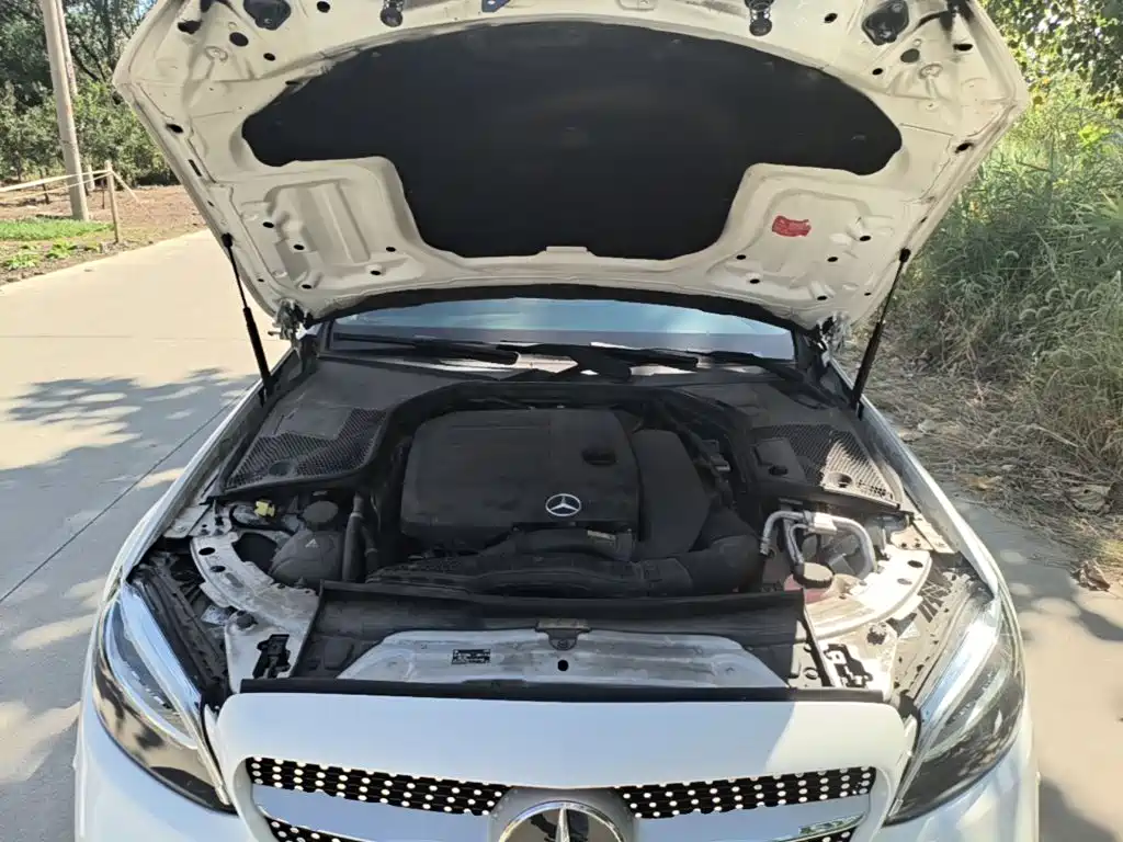 Mercedes-Benz C-Class — миниатюра 20