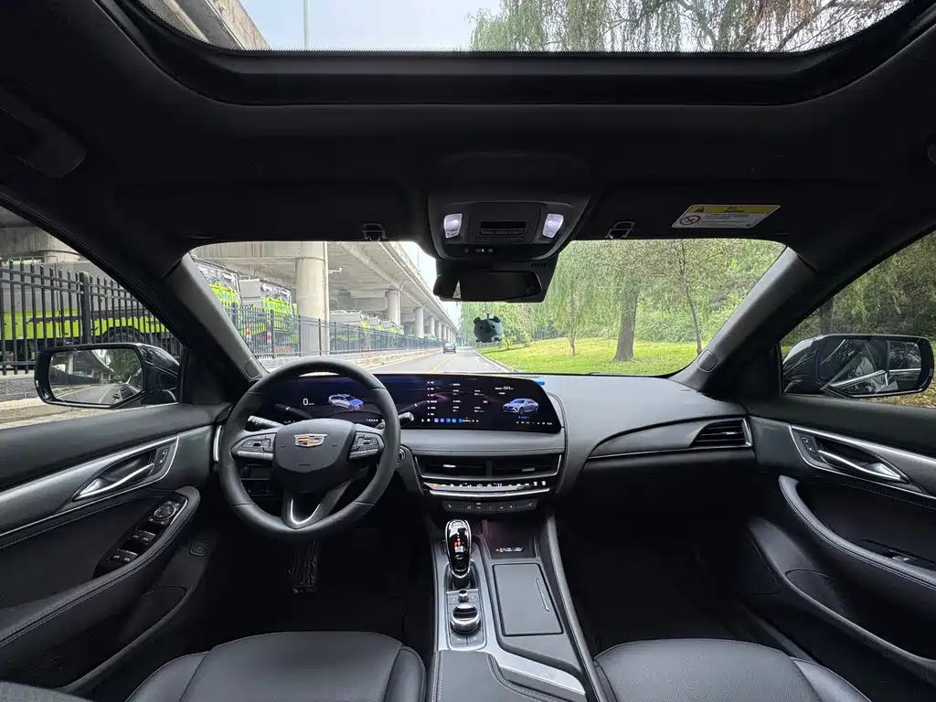 Cadillac CT5 — миниатюра 20