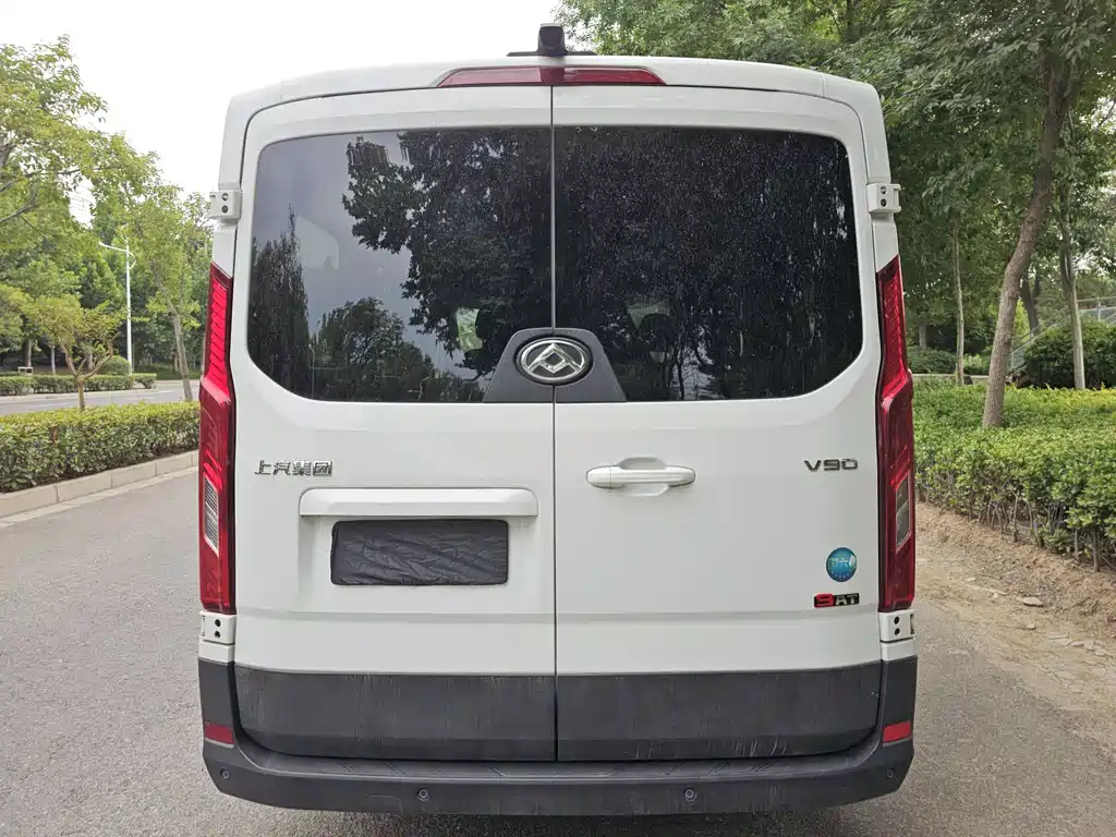 Maxus V90 — миниатюра 5