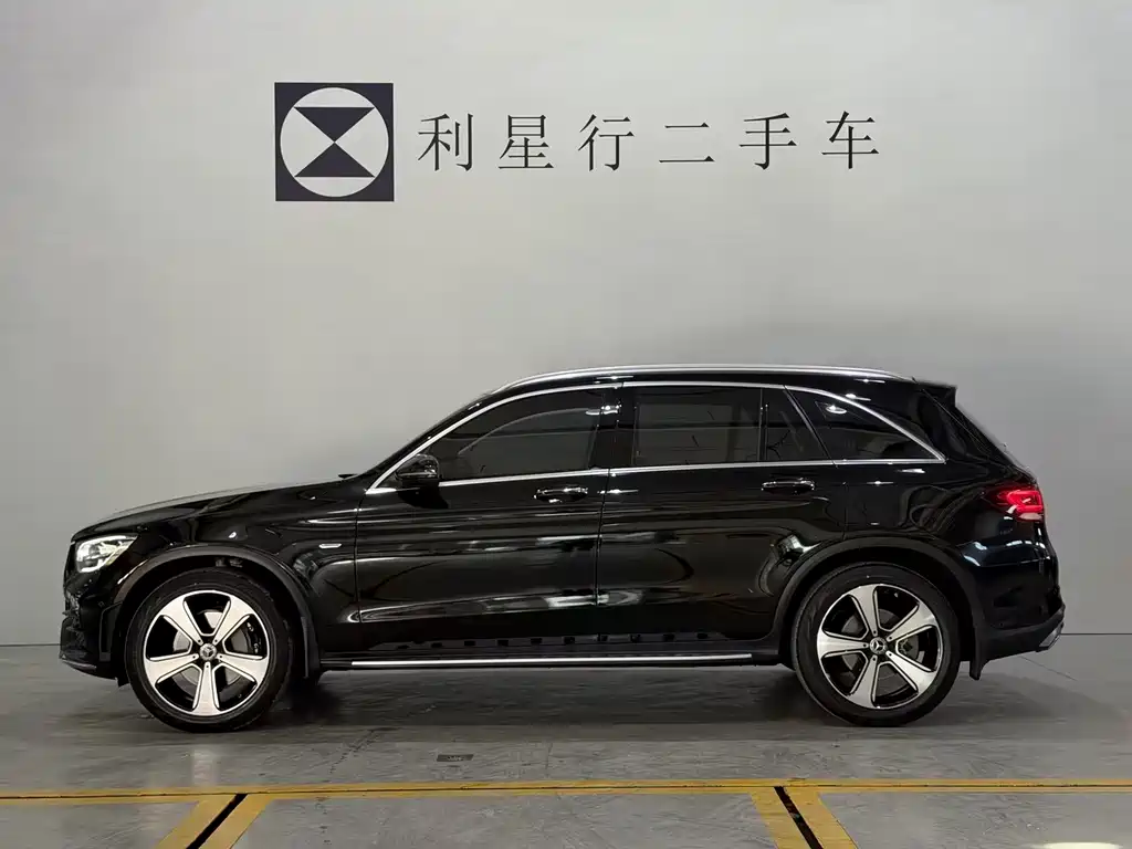 Mercedes-Benz GLC — миниатюра 9