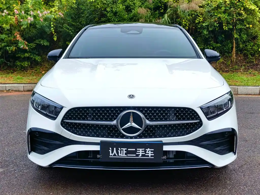 MERCEDES-BENZ A CLASS