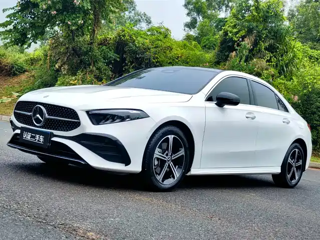 MERCEDES-BENZ A CLASS 2024