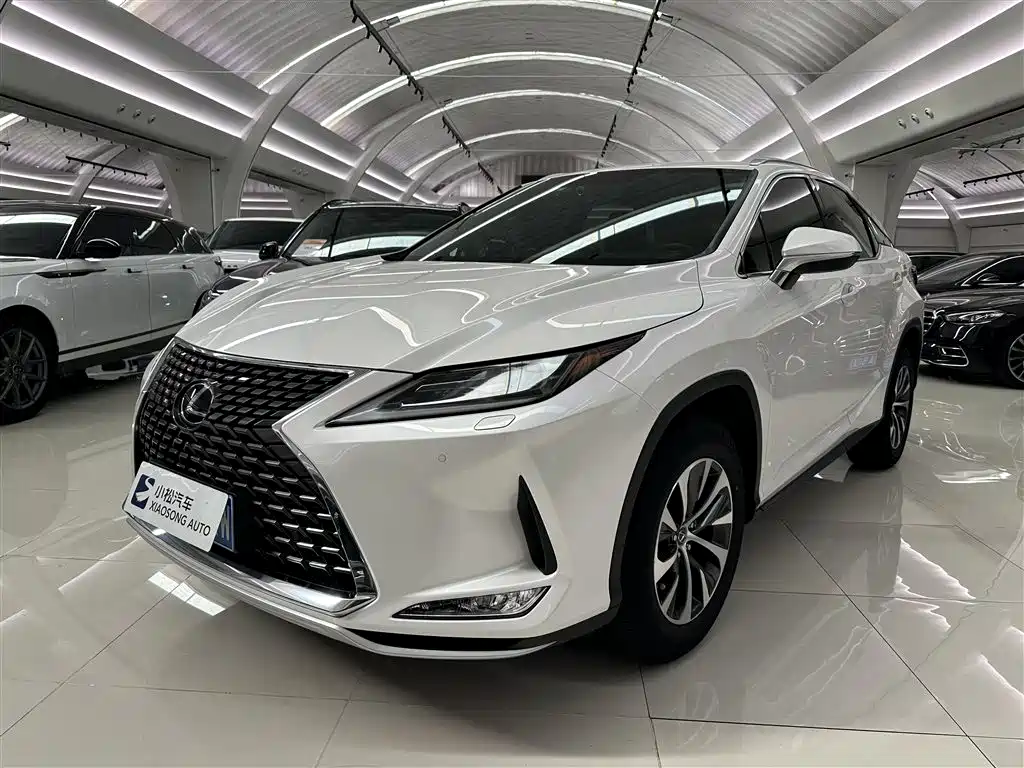 Lexus RX 2021