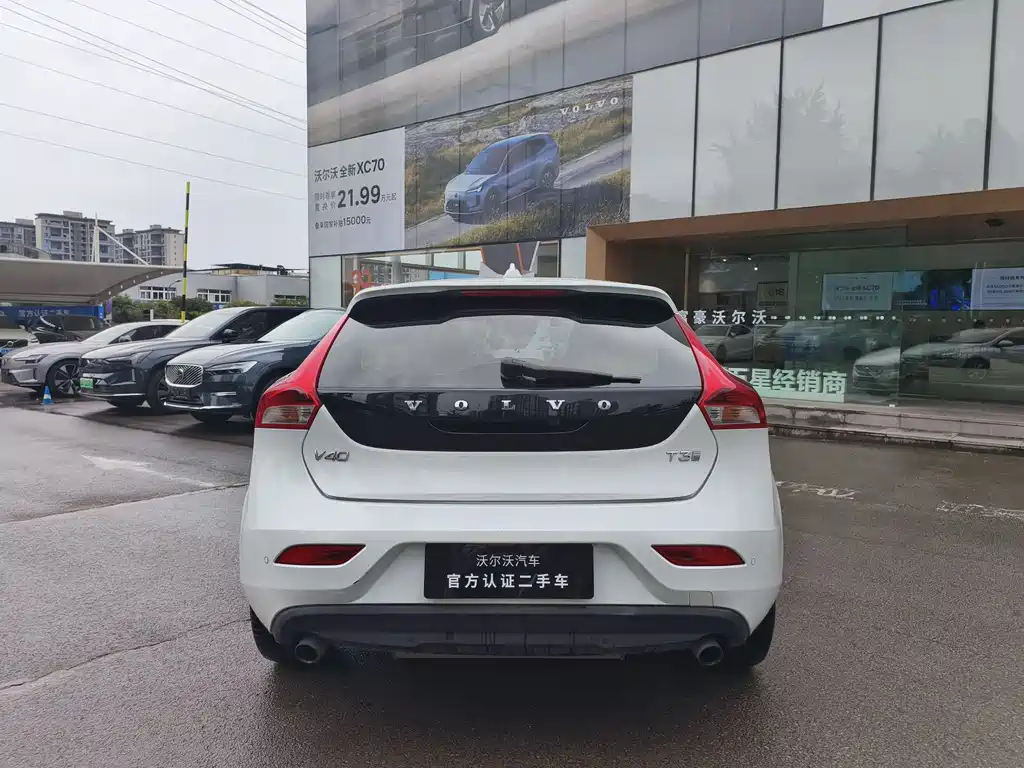 Volvo V40 2017 T3