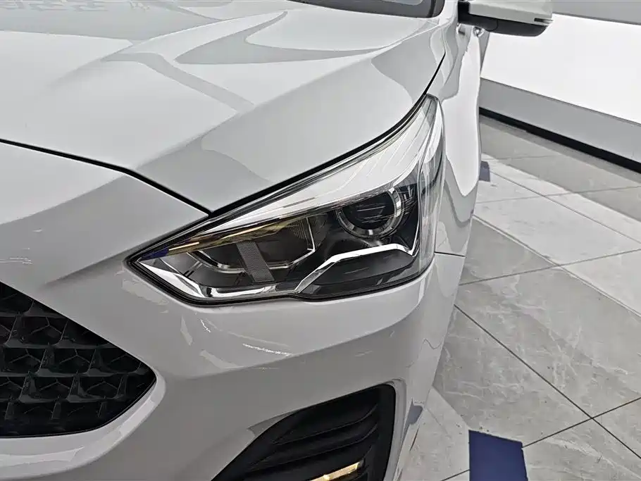 Haval M6 2019 1.5T DCT VI