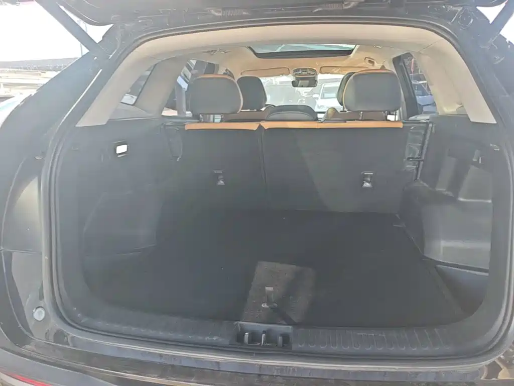 Geely Boyue L — миниатюра 19