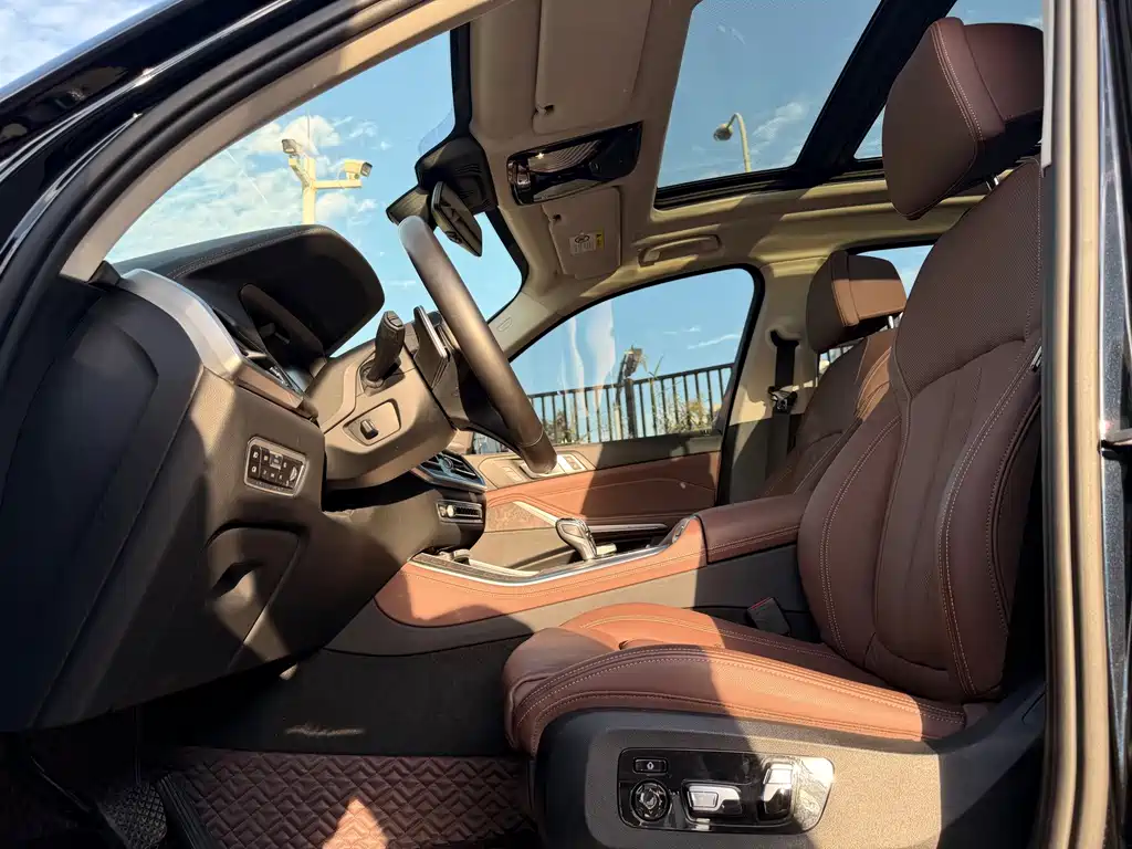 BMW X5 (Import) — миниатюра 14