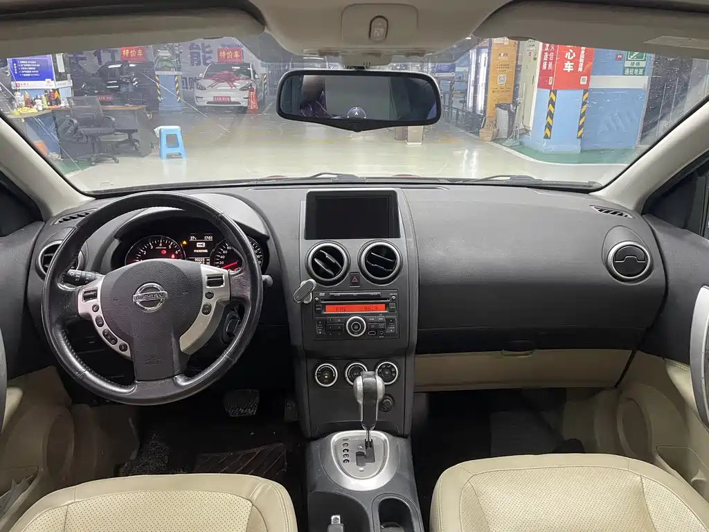 Nissan Qashqai — миниатюра 9