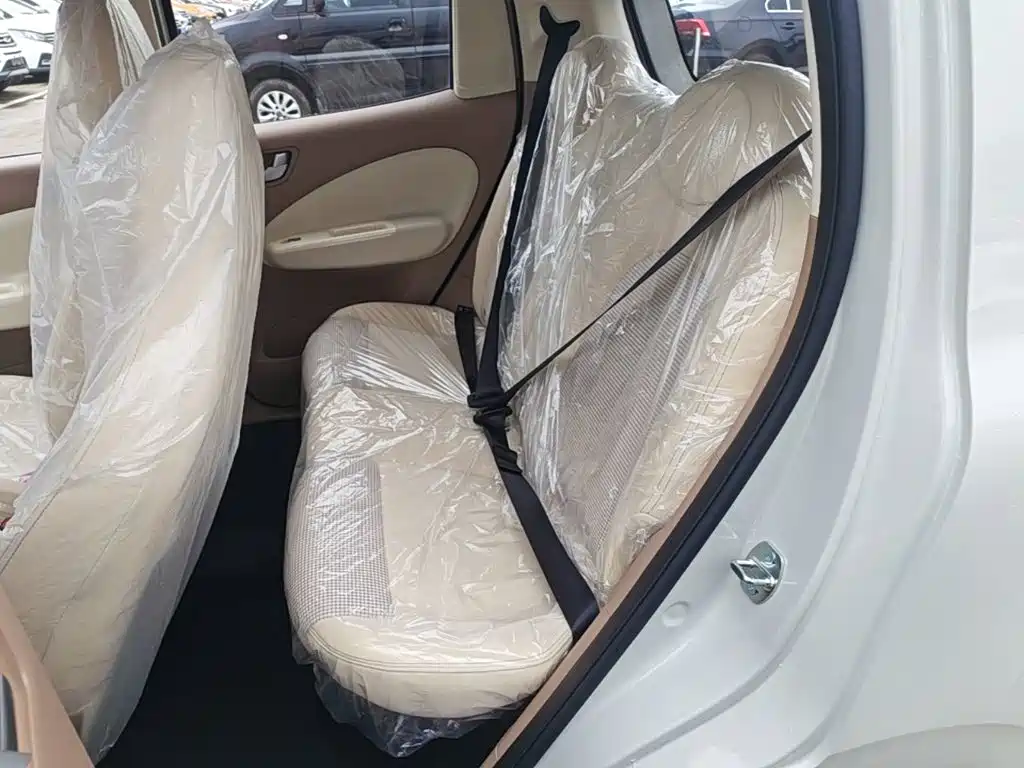 Wuling MINIEV — миниатюра 17