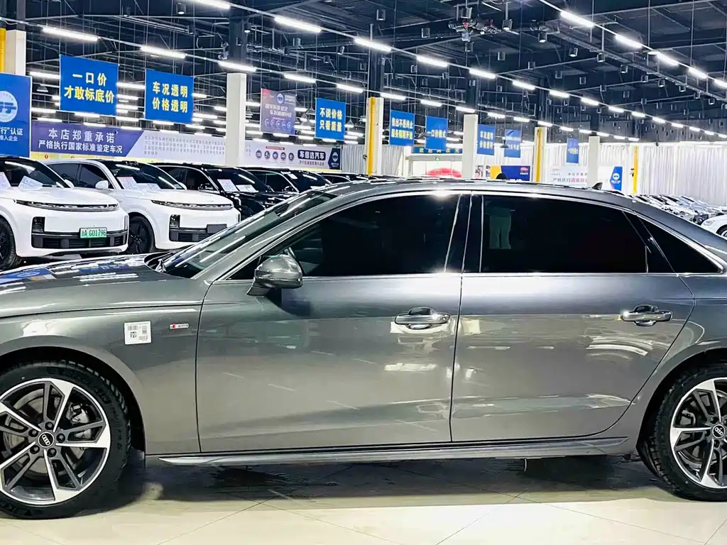 Audi A4L — миниатюра 4