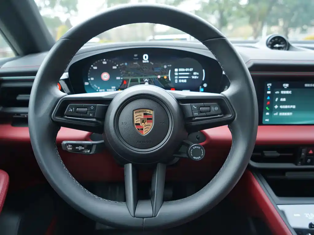 PORSCHE MACAN NEW ENERGY