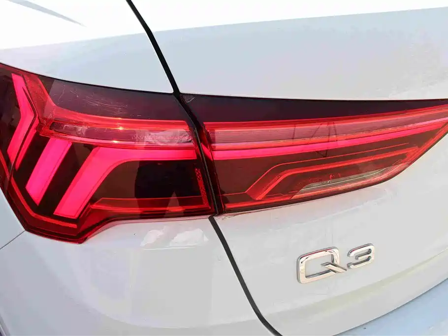 Audi Q3 — миниатюра 14
