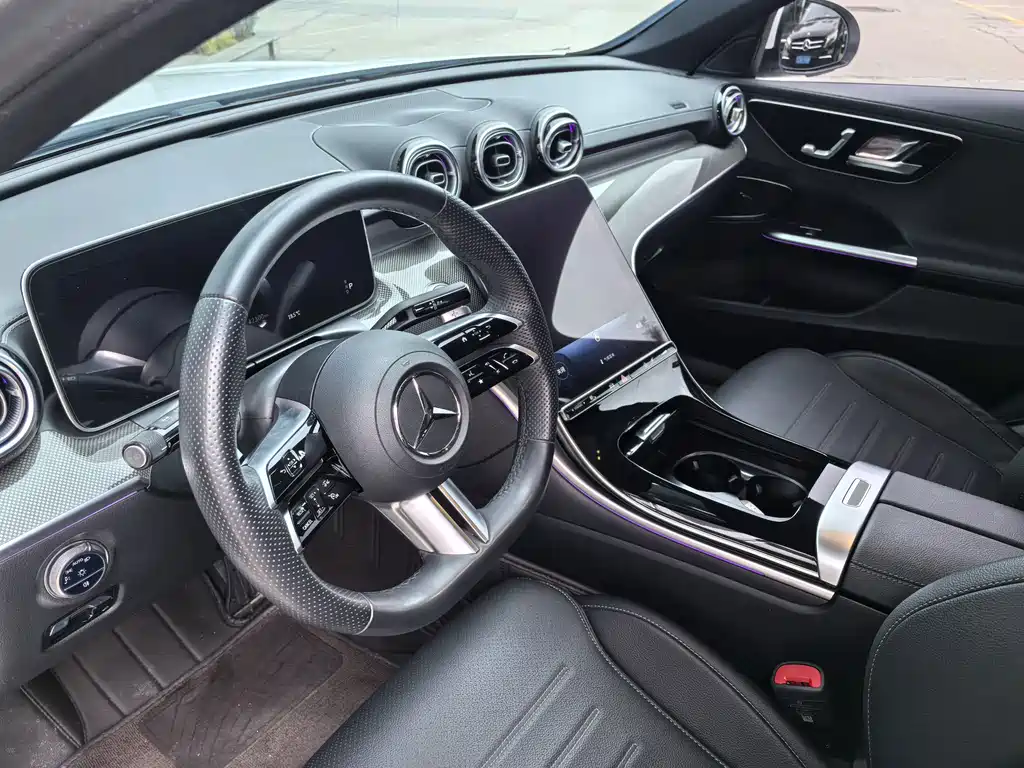 Mercedes-Benz C-Class — миниатюра 9