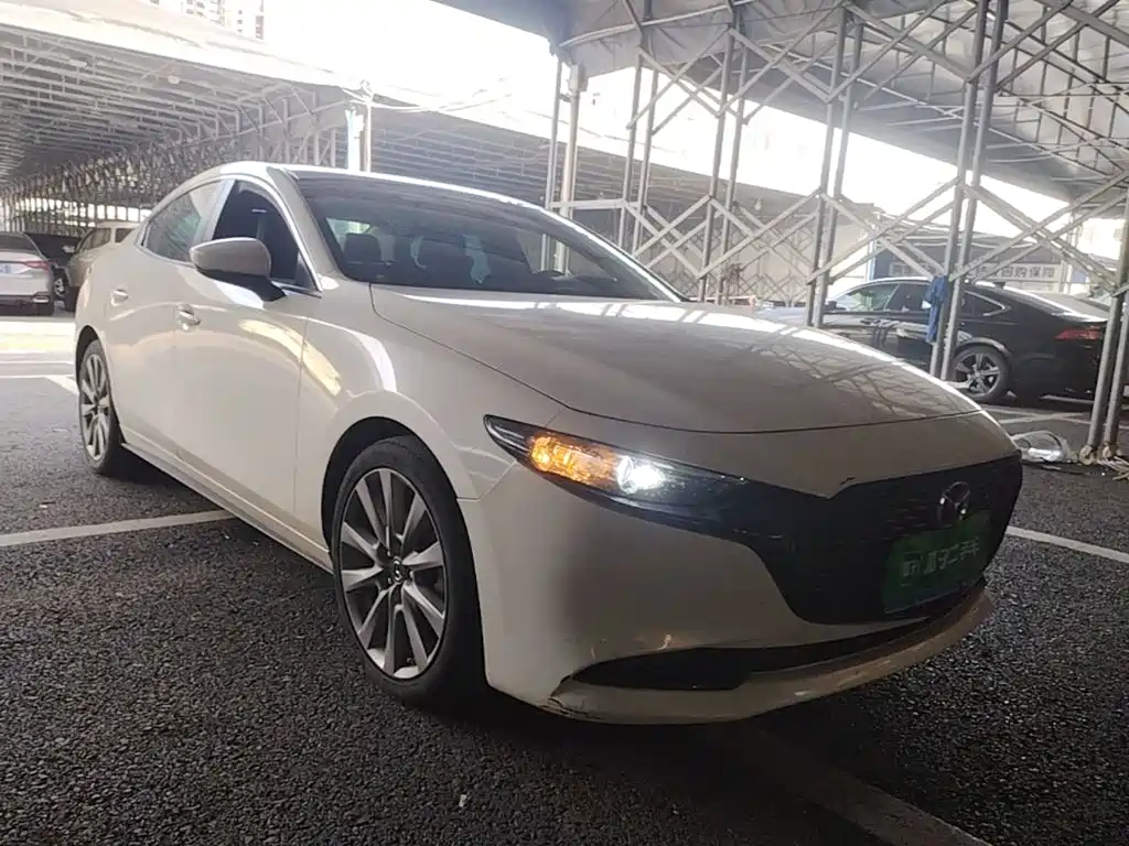Mazda 3 Axela — миниатюра 4