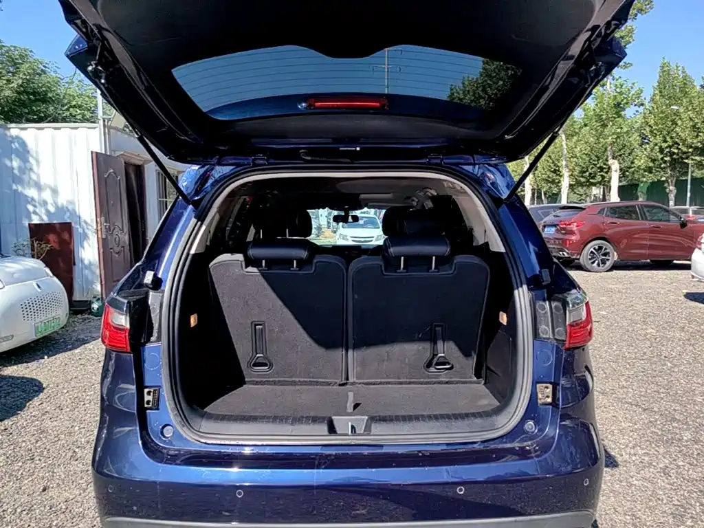 BYD MAX — миниатюра 19