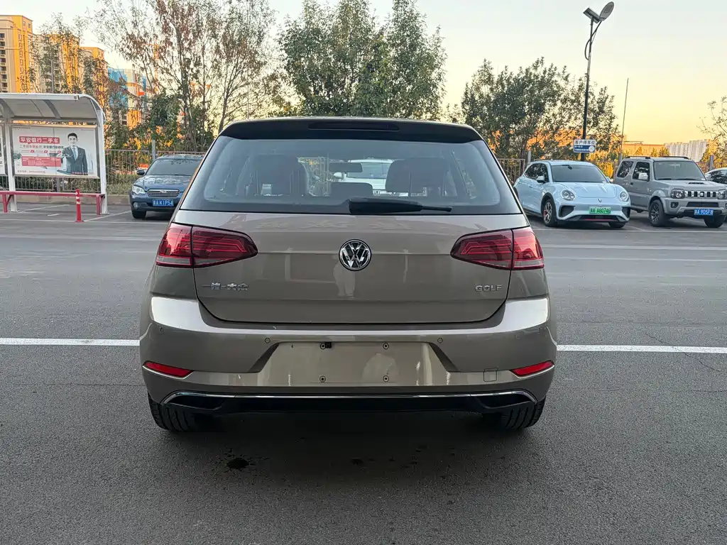 Volkswagen Golf — миниатюра 4