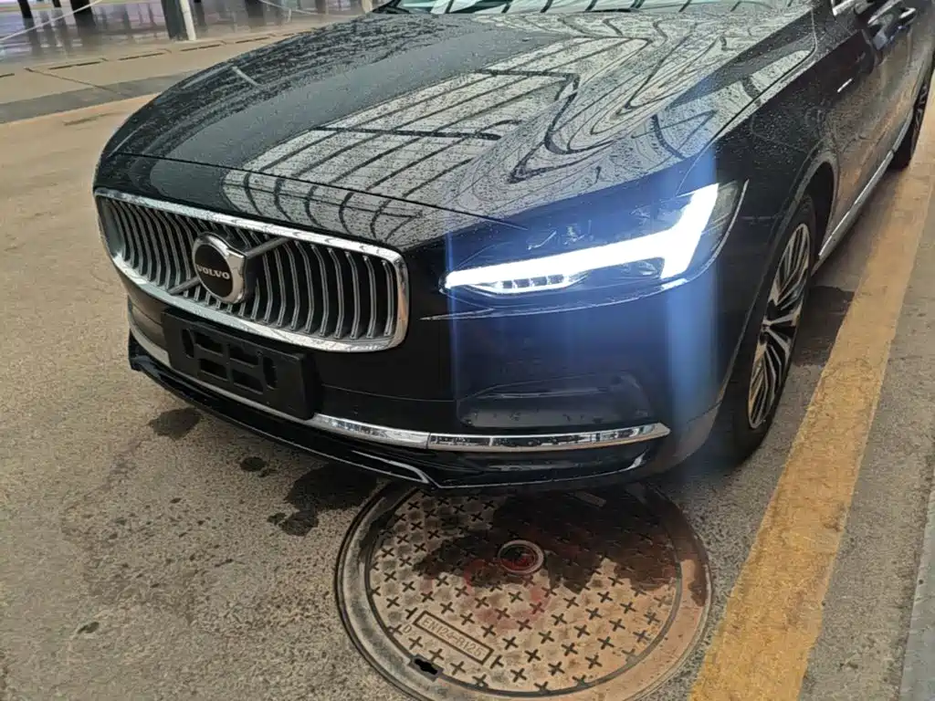 Volvo S90 — миниатюра 24