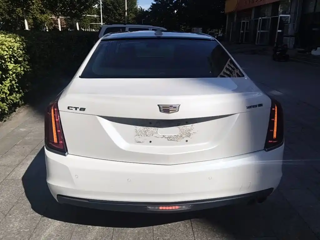 Cadillac CT6 — миниатюра 6