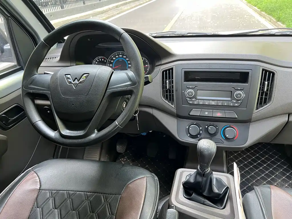 Wuling Rongguang New Truck — миниатюра 10