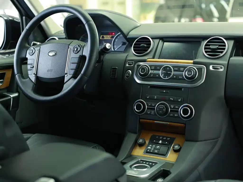 Land Rover Discovery — миниатюра 13