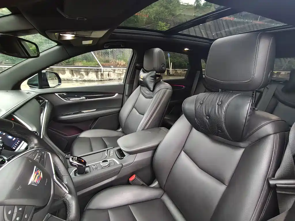 Cadillac XT5 — миниатюра 11