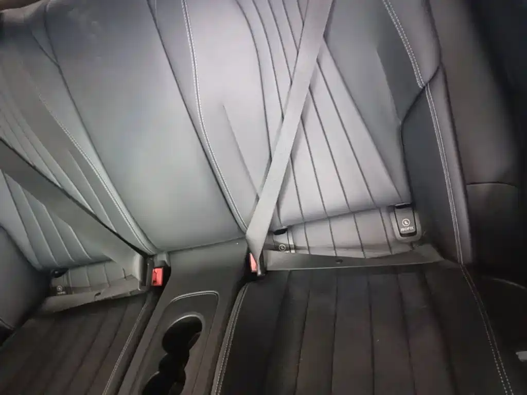Mercedes-Benz E-Class (Import) — миниатюра 17