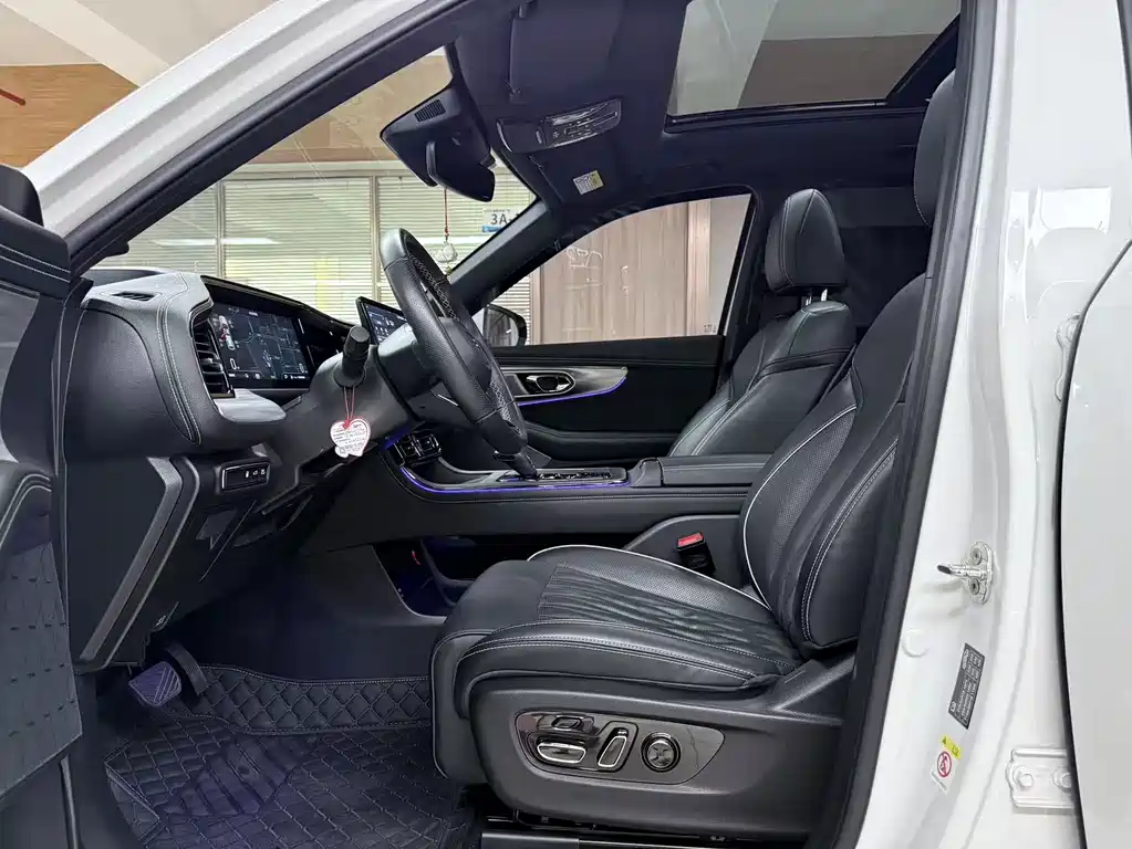 GAC Motor Trumpchi GS8 — миниатюра 10