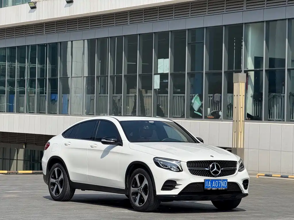 MERCEDES-BENZ GLC COUPE
