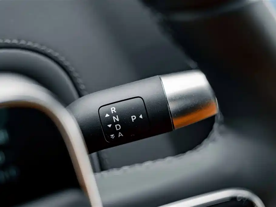 Li Auto Li L6 — миниатюра 17