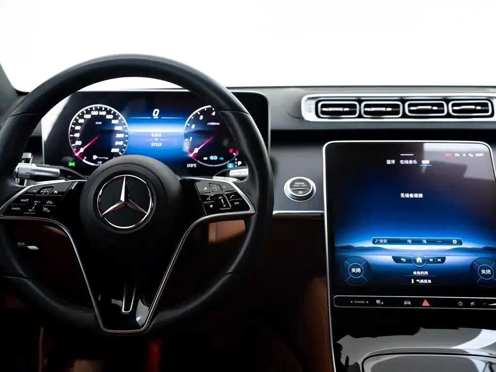 Mercedes-Benz S-Class — миниатюра 17