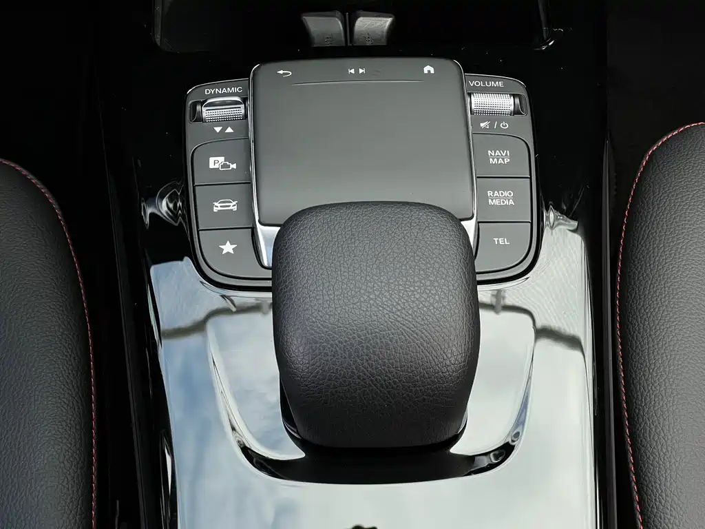 Mercedes-Benz CLA (Import) — миниатюра 18